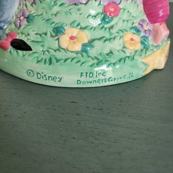 Winnie the Pooh & Friends Welcome Little Friend Planter - Picture 10 of 10